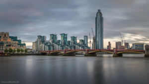 London, Vauxhall Bridge 2018-06-18 panorama2a