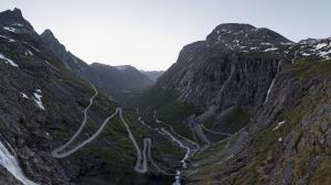 Norwegia, Trollstigen 2016-06-06 panorama2