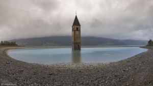 Campanile di Curon Venosta Vecchia 2018-05-02 panorama2